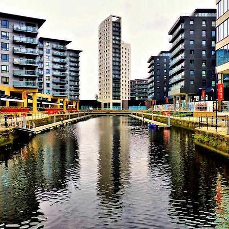 Rooshaus Leeds Docks Leeds (West Yorkshire) Exterior photo
